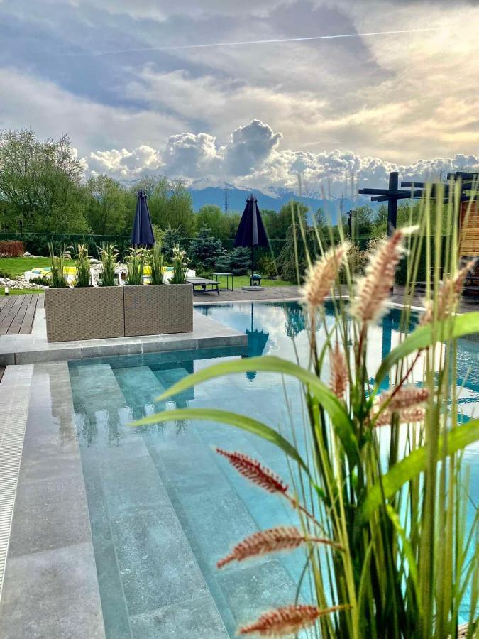 Alpina Luxury Chalets Banya  Eksteriør billede